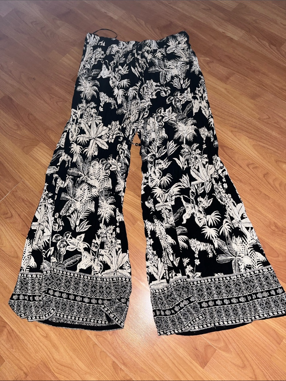 Fashion Nova Tropical Wide Leg Vacation Pants